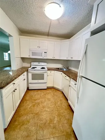 340 Pine Ridge Circle Green Acres FL 33463