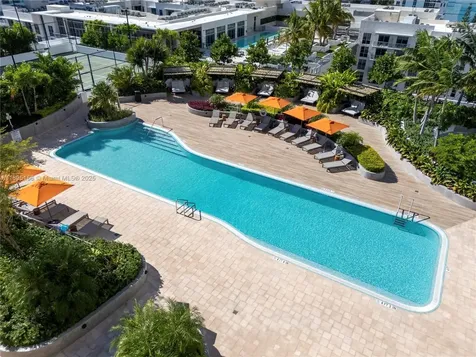 Miami FL 33137