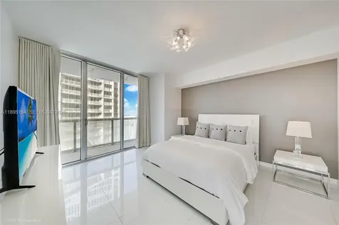 495 Brickell Avenue Miami FL 33131