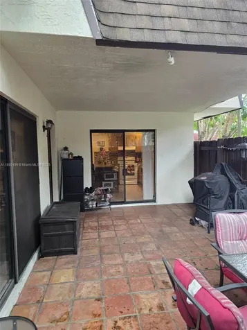 7831 Tam Oshanter Boulevard North Lauderdale FL 33068