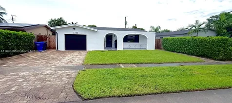 7321 Allen Drive Hollywood FL 33024