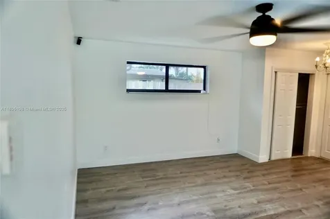 7321 Allen Drive Hollywood FL 33024