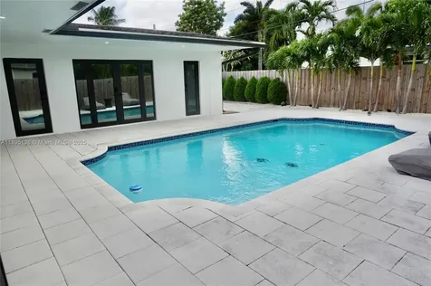 7321 Allen Drive Hollywood FL 33024