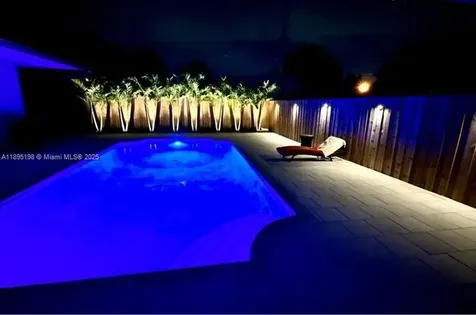 7321 Allen Drive Hollywood FL 33024