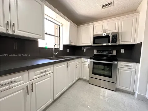 3952 SW 136th Avenue Miami FL 33175