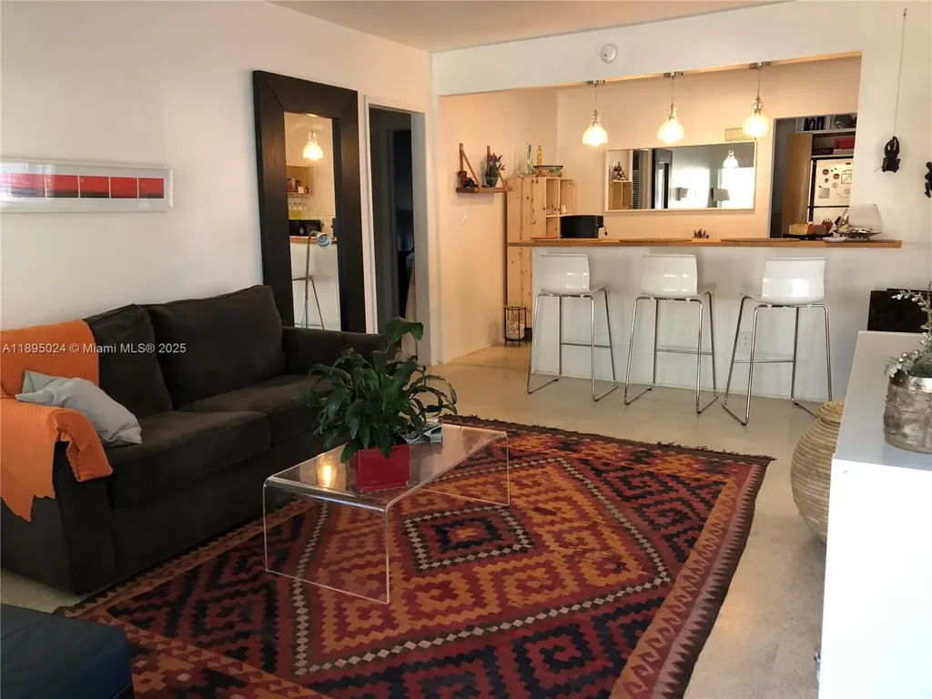 1160 SW 22nd Terrace Miami FL 33129