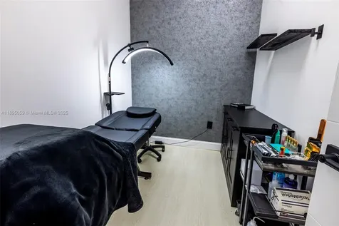919 SW 122nd Avenue Miami FL 33184