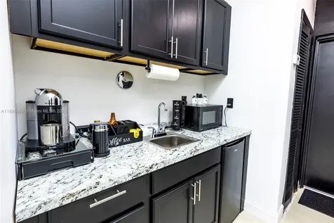 919 SW 122nd Avenue Miami FL 33184