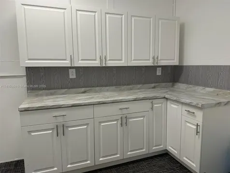 299 Alhambra Circle Coral Gables FL 33134
