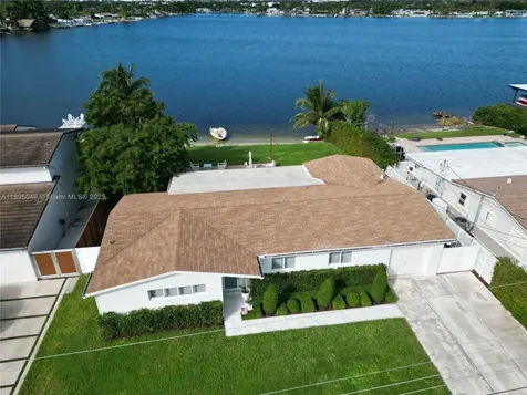 17500 NW 82nd Court Hialeah FL 33015