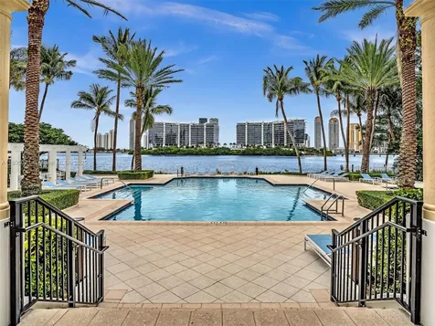 3145 NE 184th Street Aventura FL 33160