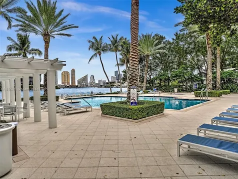 3145 NE 184th Street Aventura FL 33160