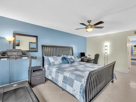 1400 Sheridan Street Hollywood FL 33020