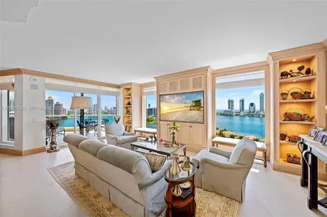 6000 Island Boulevard Aventura FL 33160