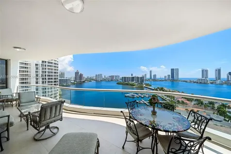 6000 Island Boulevard Aventura FL 33160