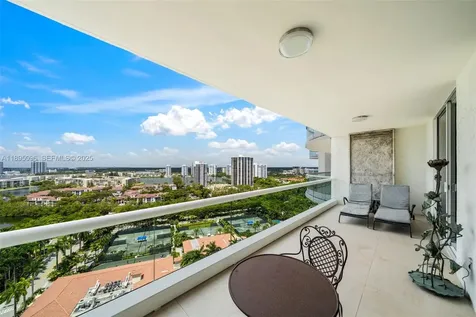 6000 Island Boulevard Aventura FL 33160