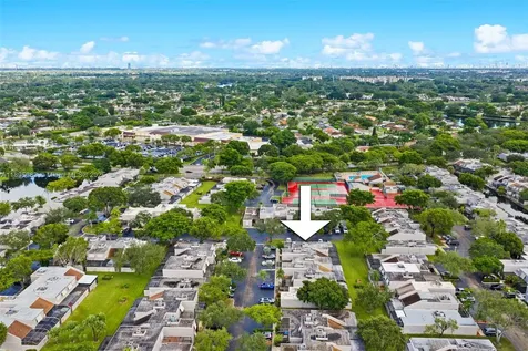 11318 NW 16th Street Pembroke Pines FL 33026