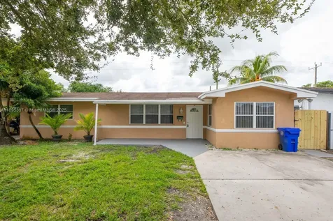 7720 NW 15th Street Pembroke Pines FL 33024