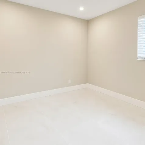 1399 NE 38th Street Oakland Park FL 33334