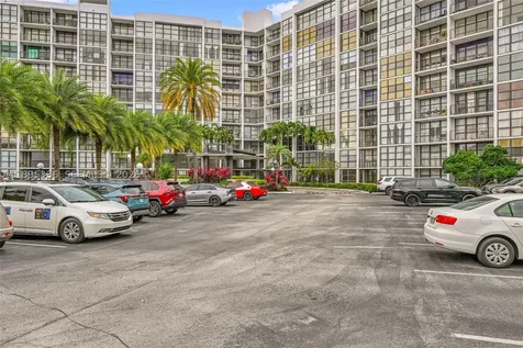 800 Parkview Drive Hallandale Beach FL 33009
