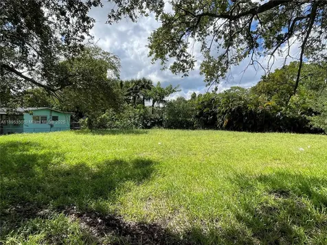 833 NW 12th Avenue Fort Lauderdale FL 33311