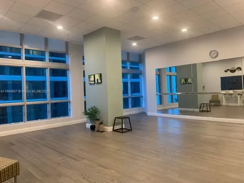 300 S Biscayne Boulevard Miami FL 33131