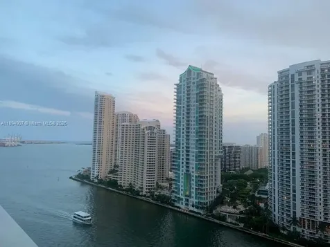 300 S Biscayne Boulevard Miami FL 33131
