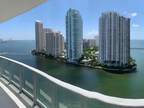 300 S Biscayne Boulevard Miami FL 33131