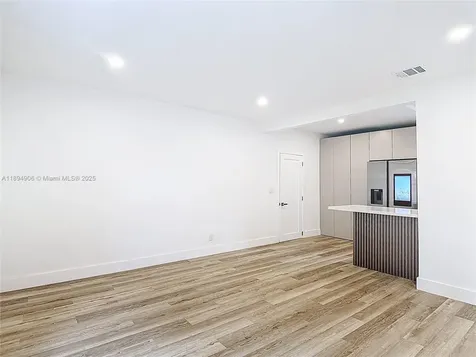 1535 NW 124th Street North Miami FL 33167