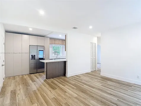 1535 NW 124th Street North Miami FL 33167