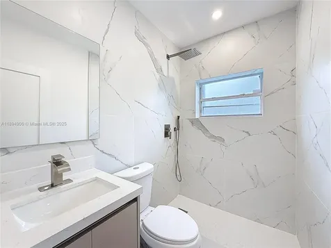 1535 NW 124th Street North Miami FL 33167