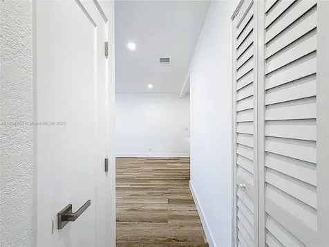 1535 NW 124th Street North Miami FL 33167