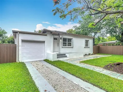 1535 NW 124th Street North Miami FL 33167