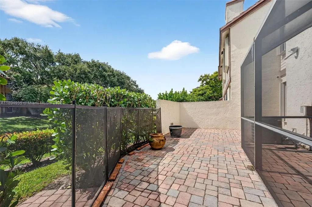 11648 NW 19th Drive Coral Springs FL 33071