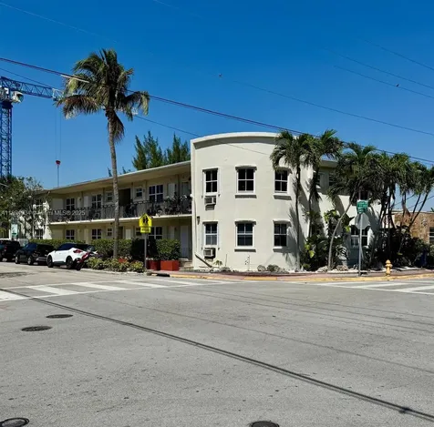 605 77th Street Miami Beach FL 33141