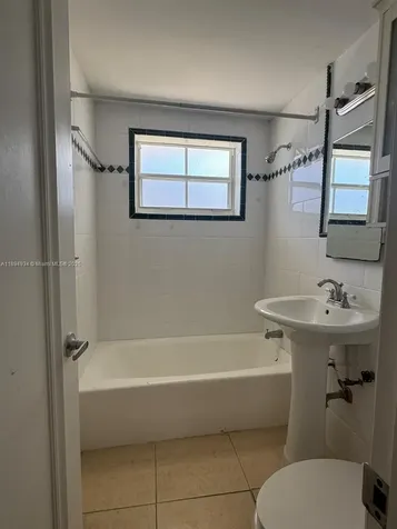 605 77th Street Miami Beach FL 33141