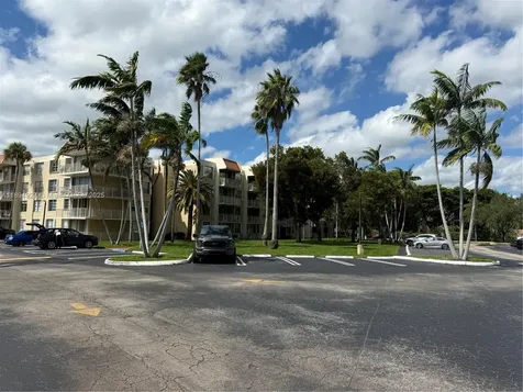 13100 SW 92nd Avenue Miami FL 33176
