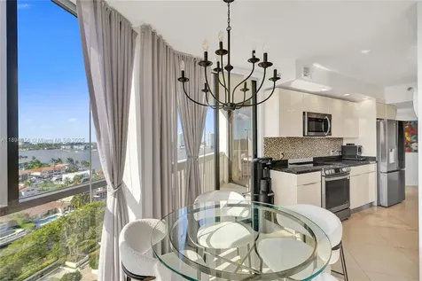 1000 E Island Boulevard Aventura FL 33160