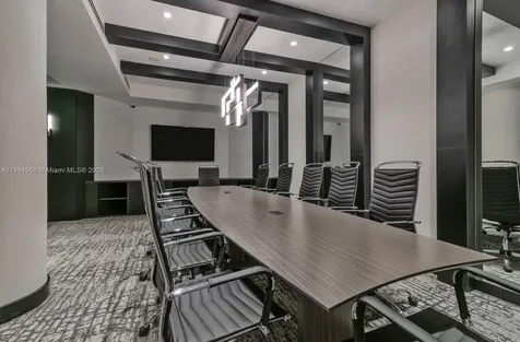1000 E Island Boulevard Aventura FL 33160