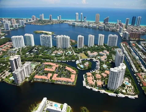 1000 E Island Boulevard Aventura FL 33160
