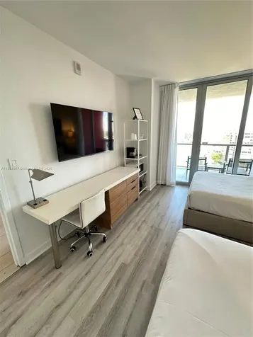 2602 E Hallandale Beach Boulevard Hallandale Beach FL 33009