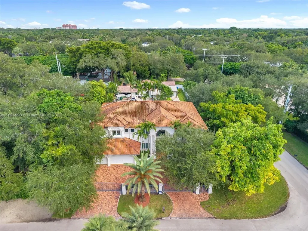 7975 SW 52nd Court Miami FL 33143