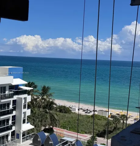 6061 Collins Avenue Miami Beach FL 33140