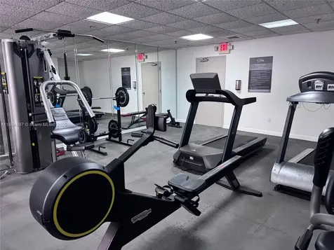 6061 Collins Avenue Miami Beach FL 33140