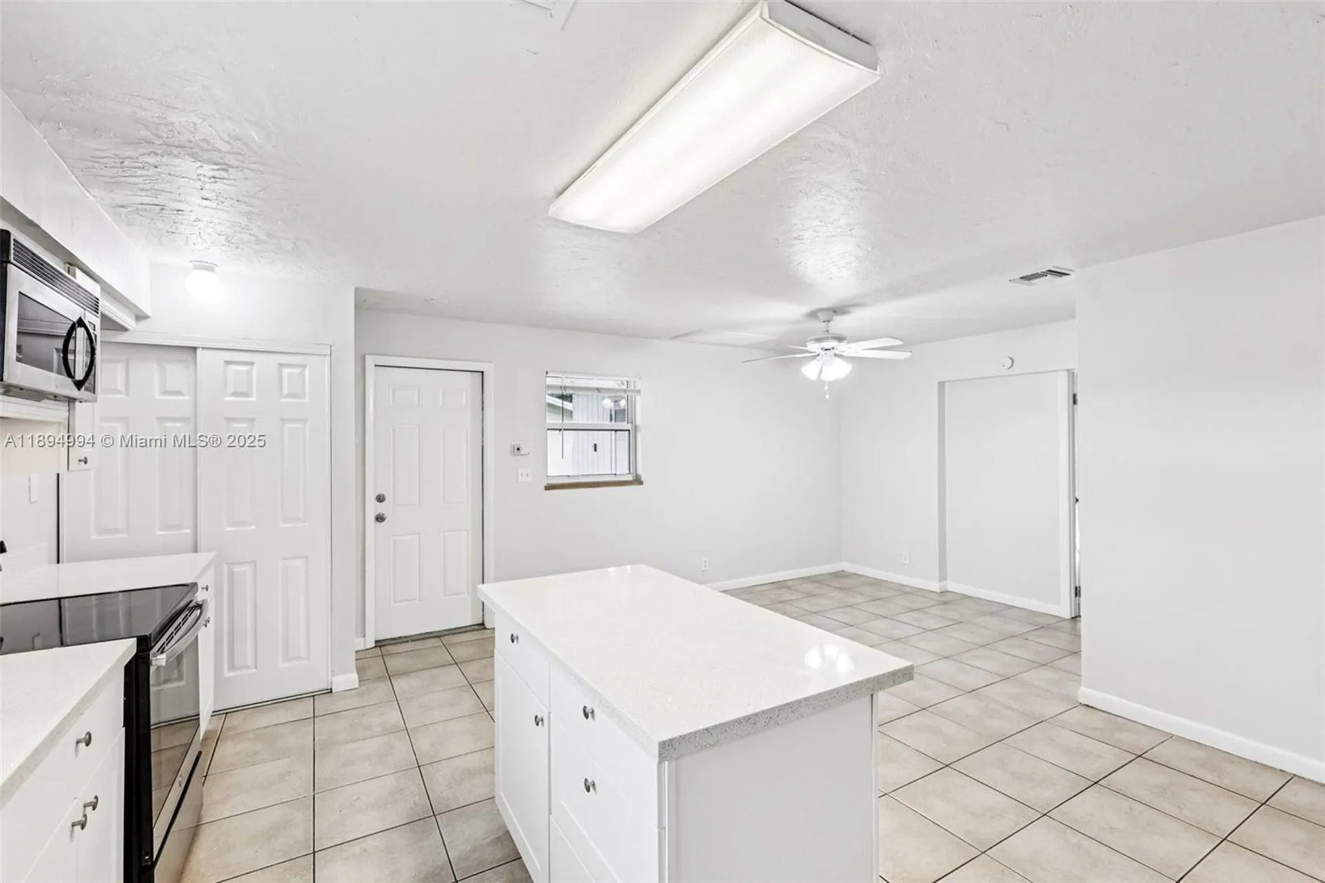 214 SW 4th Street Boca Raton FL 33432