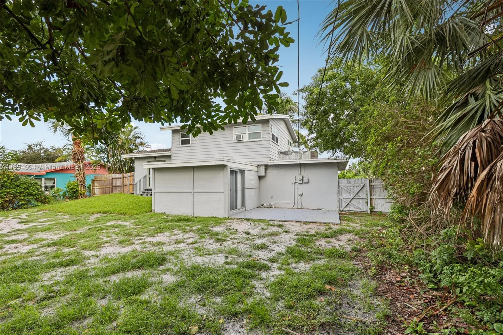 214 SW 4th Street Boca Raton FL 33432