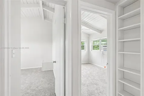 214 SW 4th Street Boca Raton FL 33432