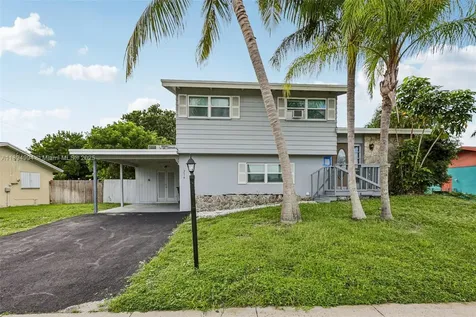 214 SW 4th Street Boca Raton FL 33432