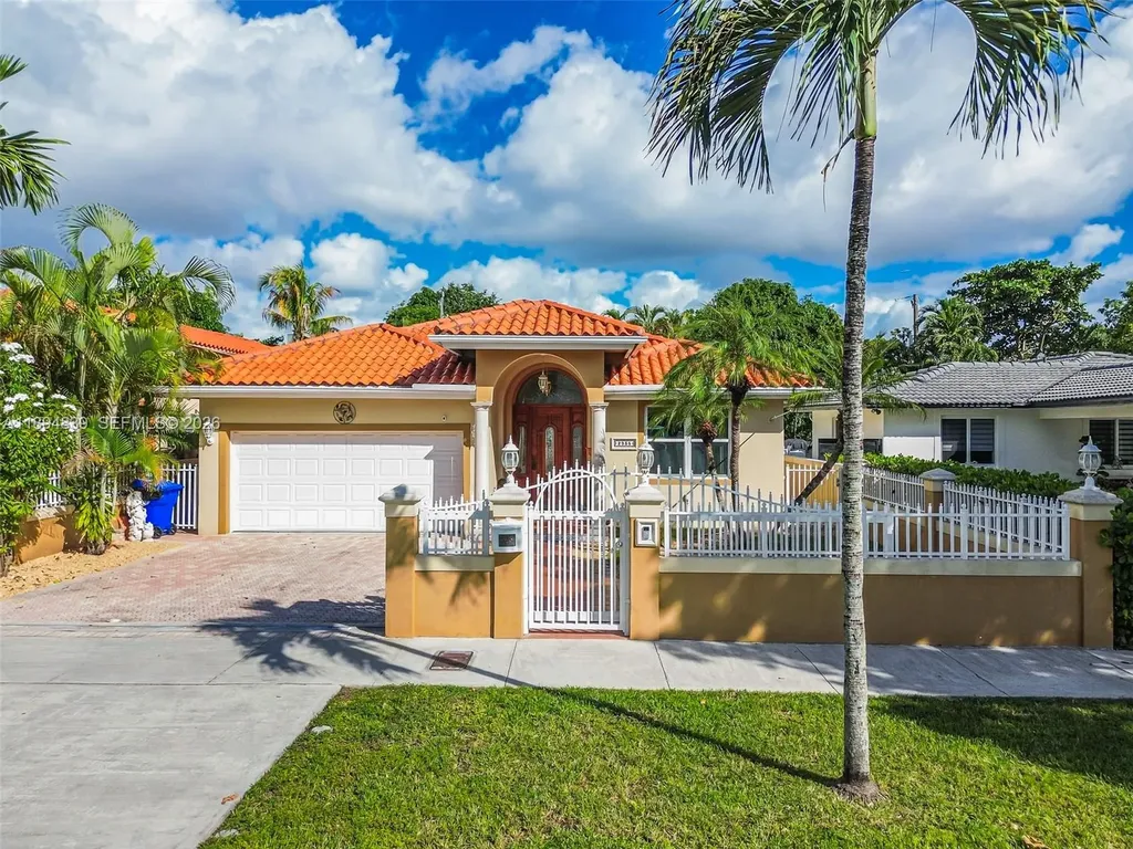 2935 SW 13th Street Miami FL 33145