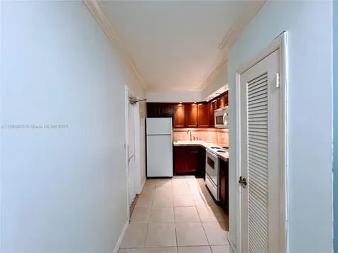 2424 SE 17th Street Fort Lauderdale FL 33316